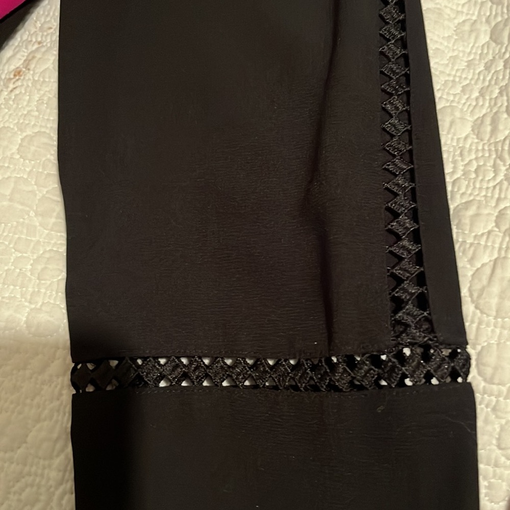 Two TALBOTS TOPS : 2(two) ladies M :black & fuchsia pink - Picture 4 of 11